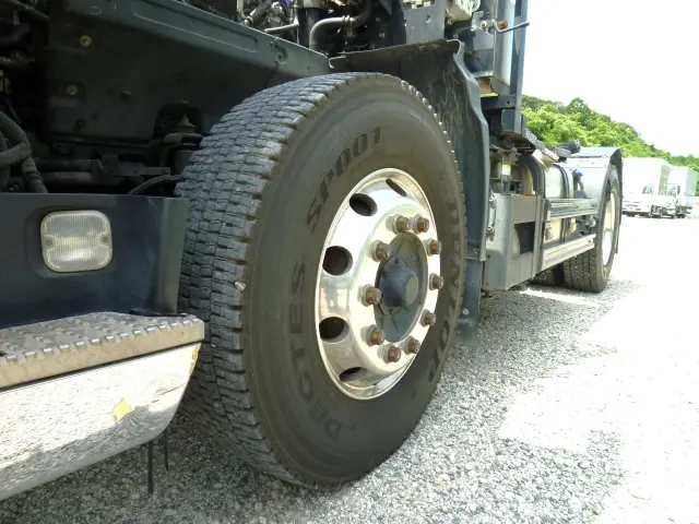 いすゞ ギガ 2PG-EXD52CE(2WD)の写真35