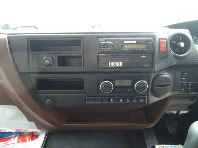 日野 レンジャー 2PG-FE2ACG(2WD)の写真26