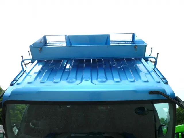 いすゞ ギガ 2PG-CYL77C(6x2)の写真7