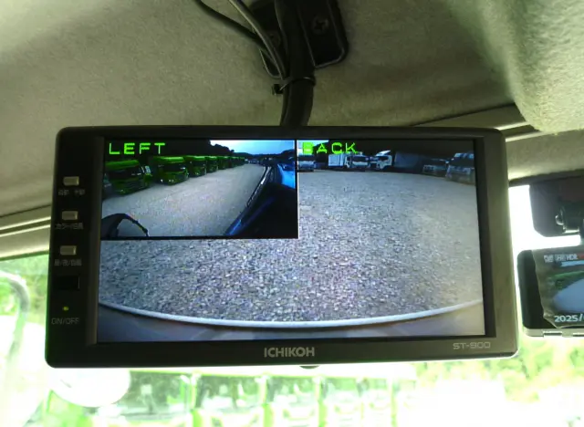 いすゞ ギガ 2PG-CYL77C(6x2)の写真31