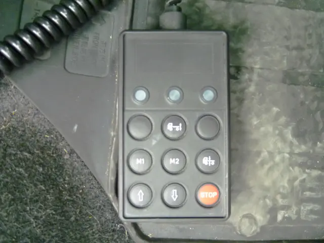 いすゞ ギガ 2PG-CYL77C(6x2)の写真34