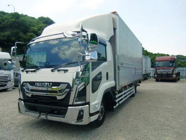 いすゞ フォワード 2RG-FSR90T4(2WD)の写真1