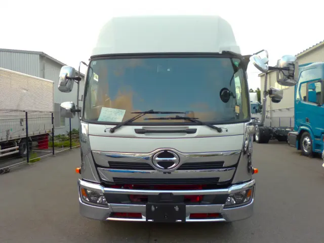 日野 レンジャー 2KG-GD2ABG(2WD)の写真2
