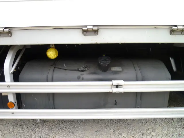 いすゞ ギガ 2PG-CYJ77C(8x4)の写真28