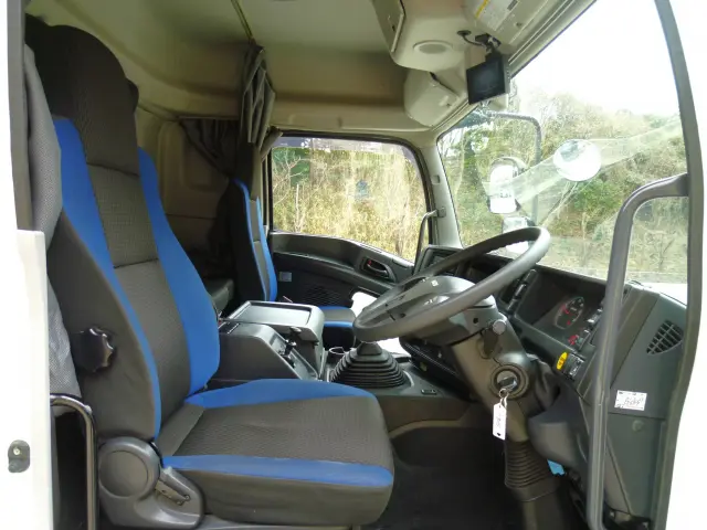 いすゞ ギガ 2PG-CYJ77C(8x4)の写真29