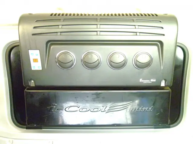 いすゞ ギガ 2PG-CYJ77C(8x4)の写真37