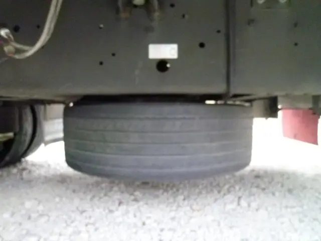 いすゞ ギガ 2PG-CYJ77C(8x4)の写真41