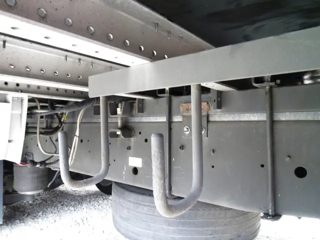 いすゞ ギガ 2PG-CYJ77C(8x4)の写真43