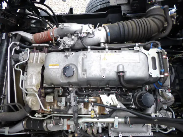 いすゞ ギガ 2PG-CYJ77D(8x4)の写真23