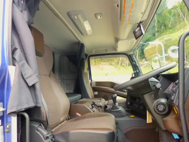 いすゞ ギガ 2PG-CYJ77D(8x4)の写真26