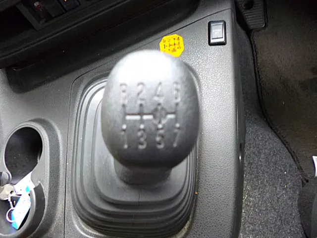 いすゞ ギガ 2PG-CYJ77D(8x4)の写真29