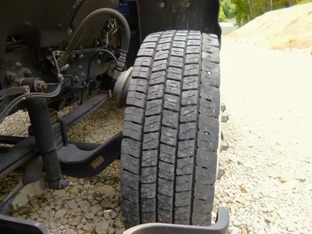 いすゞ ギガ 2PG-CYJ77D(8x4)の写真42