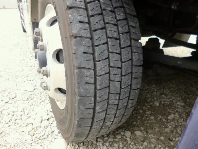 いすゞ ギガ 2PG-CYJ77D(8x4)の写真43