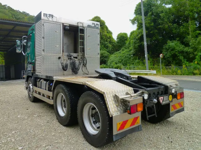 いすゞ ギガ 2DG-EXZ52CK(6x4)の写真6