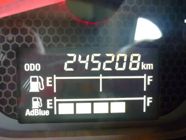 いすゞ ギガ 2DG-EXZ52CK(6x4)の写真24