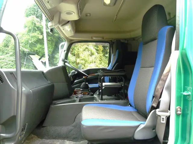 いすゞ ギガ 2DG-EXZ52CK(6x4)の写真27