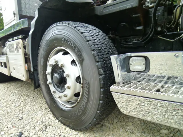 いすゞ ギガ 2DG-EXZ52CK(6x4)の写真35