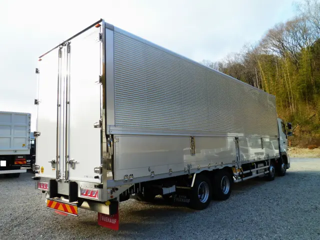 日野 プロフィア 2DG-FW1AHC(8x4)の写真4