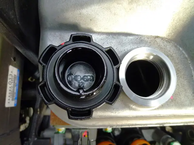 日野 プロフィア 2DG-FW1AHC(8x4)の写真26