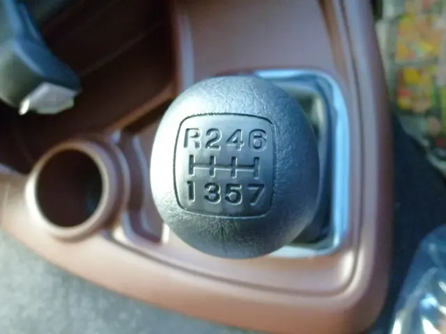 日野 プロフィア 2DG-FW1AHC(8x4)の写真31