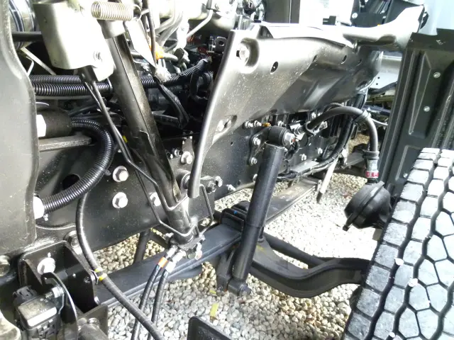 日野 プロフィア 2DG-FW1AHC(8x4)の写真38