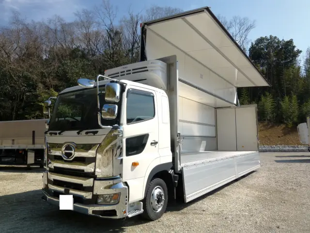 日野 プロフィア 2DG-FW1AHC(8x4)の写真16