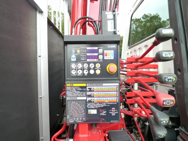 三菱 ファイター 2KG-KF62FZの写真24