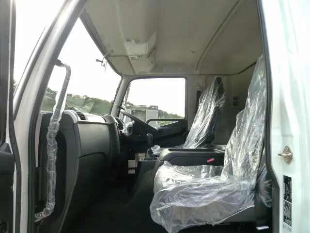 三菱 ファイター 2KG-KF62FZの写真39