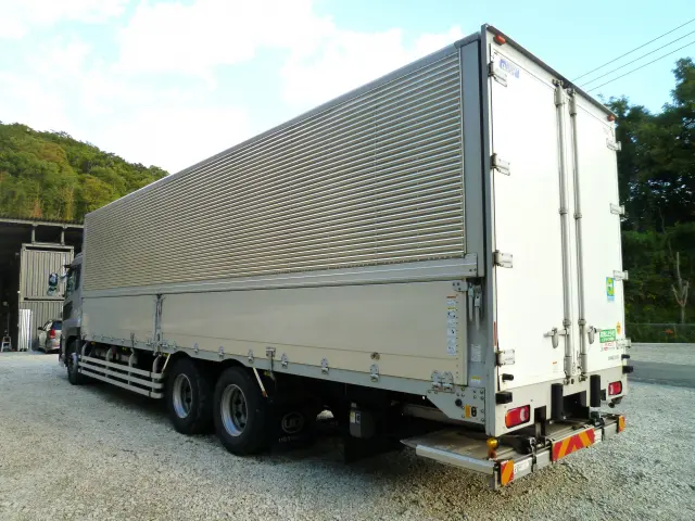 ＵＤ クオン 2PG-CG5CA(6x2)の写真6