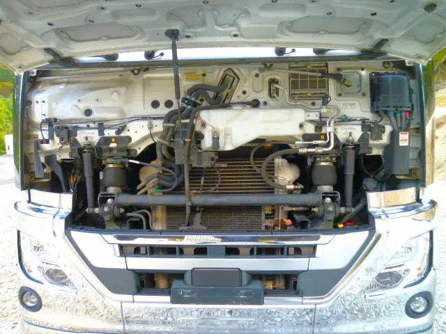 ＵＤ クオン 2PG-CG5CA(6x2)の写真8