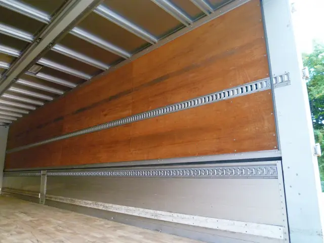 ＵＤ クオン 2PG-CG5CA(6x2)の写真15