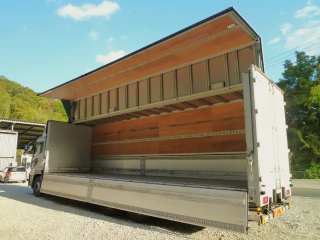 ＵＤ クオン 2PG-CG5CA(6x2)の写真20