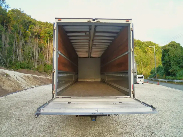 ＵＤ クオン 2PG-CG5CA(6x2)の写真21