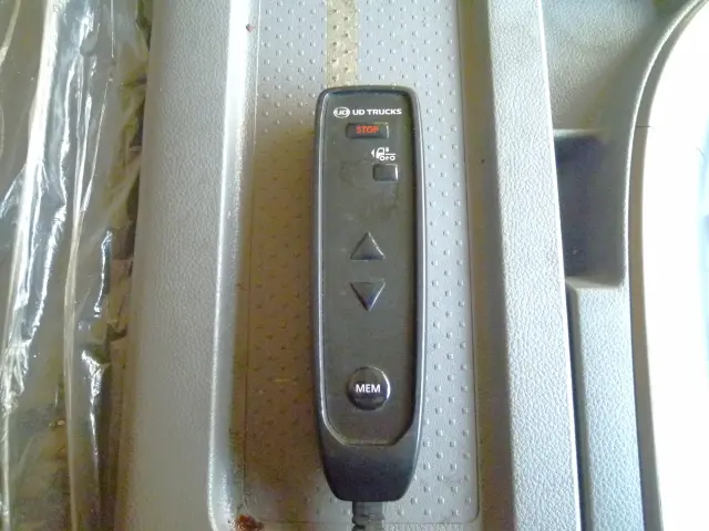 ＵＤ クオン 2PG-CG5CA(6x2)の写真37