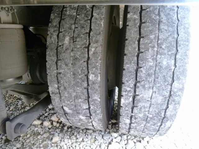 ＵＤ クオン 2PG-CG5CA(6x2)の写真39