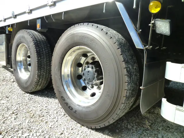 日野 プロフィア 2DG-FR1AHJ(2WD)の写真42