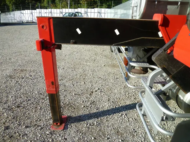 いすゞ フォワード 2RG-FTR90V2(2WD)の写真20