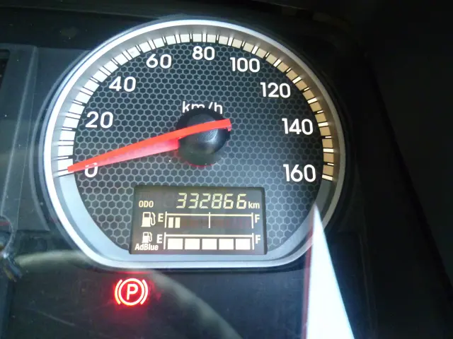 いすゞ フォワード 2RG-FTR90V2(2WD)の写真34