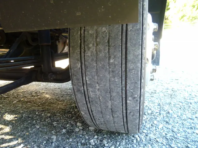 いすゞ フォワード 2RG-FTR90V2(2WD)の写真45