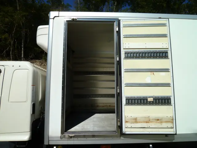 日野 レンジャー 2PG-FE2ABG(2WD)の写真10