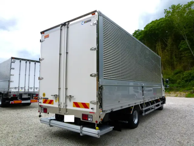 日野 レンジャー 2PG-FE2ACG(2WD)の写真4