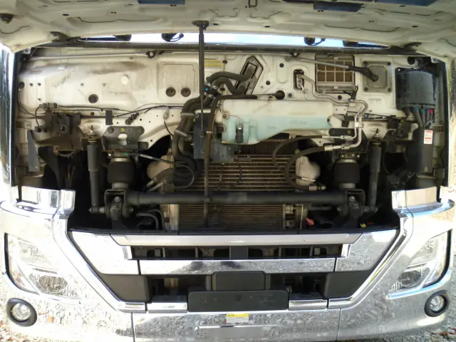 ＵＤ クオン 2PG-CG5CA(8x4)の写真8