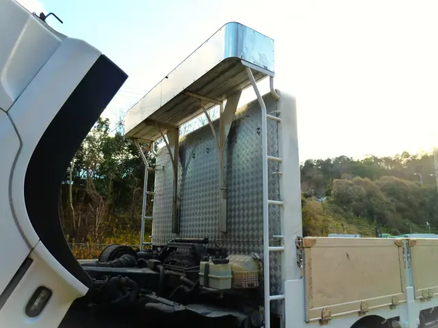 ＵＤ クオン 2PG-CG5CA(8x4)の写真9