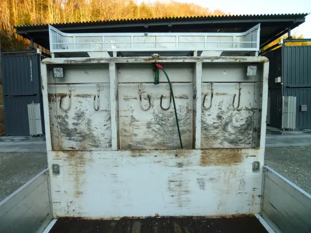 ＵＤ クオン 2PG-CG5CA(8x4)の写真13