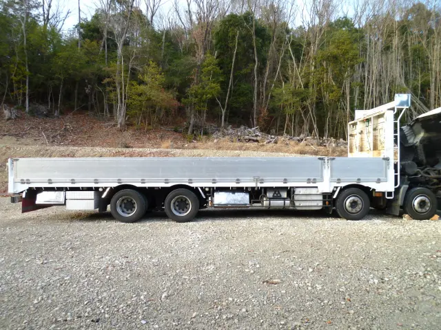 ＵＤ クオン 2PG-CG5CA(8x4)の写真18