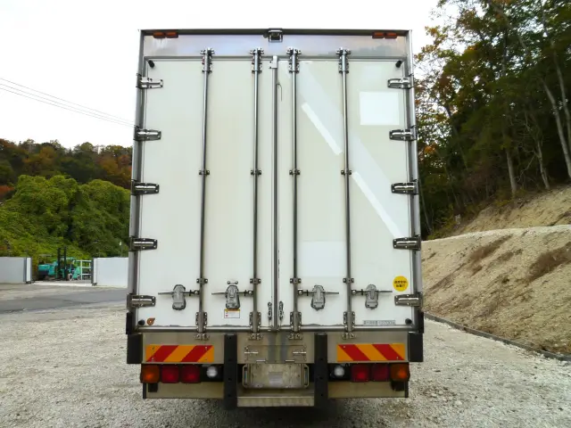 日野 プロフィア 2DG-FW1AHJ(8x4)の写真5