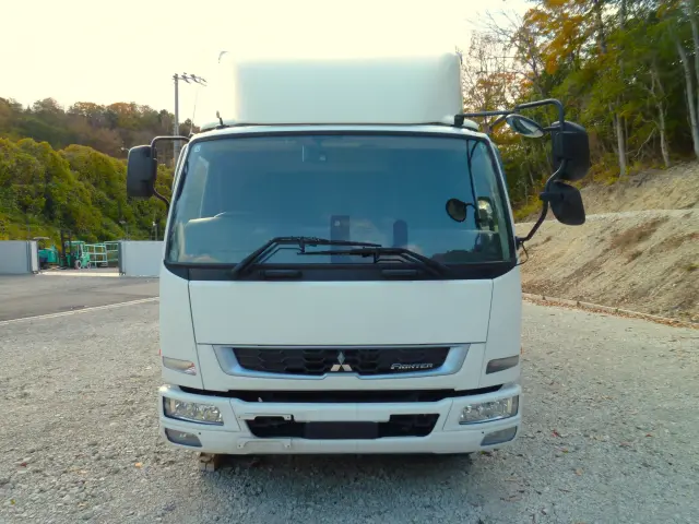 三菱 ファイター 2KG-FK65FY(2WD)の写真2