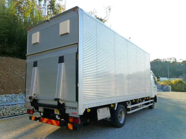 三菱 ファイター 2KG-FK65FY(2WD)の写真4