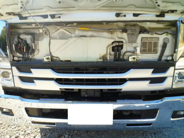 いすゞ フォワード 2RG-FTR90V2(2WD)の写真8