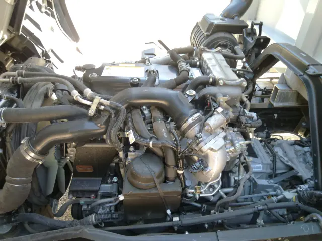 いすゞ フォワード 2RG-FTR90V2(2WD)の写真21